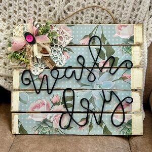 Wash Dry Wall Hanger